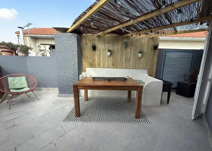 Apartamento Valras-loc Coquet Refait A Neuf Avec Terrasse, A Neuf Au Coeur De Valras-Plage